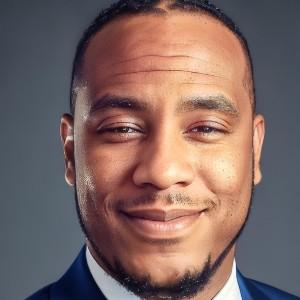 Clifton F., Safelite Tech